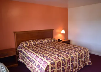 Plymouth Motor Lodge hotel thumbnail 5