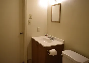 Plymouth Motor Lodge hotel thumbnail 6