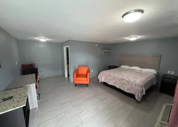 Apollo Inn hotel thumbnail 3