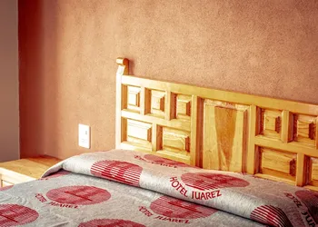 Hotel Juarez hotel thumbnail 3