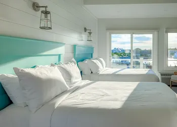 Falmouth Tides hotel thumbnail 4
