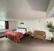 VIBE INN - WHIRLPOOLS SUITES - Lyons hotel detail image 7