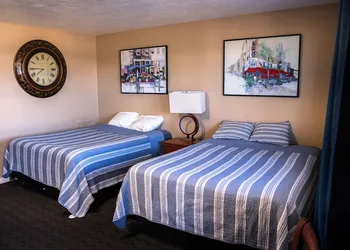 Yellowstone Motel hotel thumbnail 3