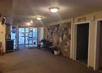 Boyle Motor Inn hotel thumbnail 2