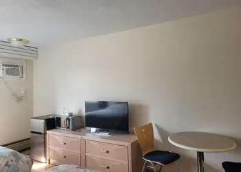 Boyle Motor Inn hotel thumbnail 7