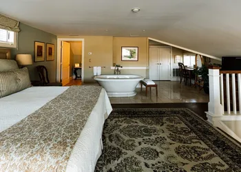 Black Bass Hotel hotel thumbnail 8