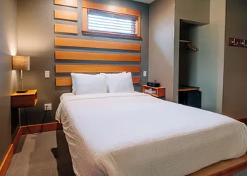 Inn of the White Salmon hotel thumbnail 8