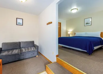 Cascade Motel hotel thumbnail 4