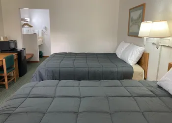 Pine Valley Motel hotel thumbnail 5