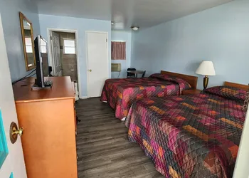 Riviera Motel Erie hotel thumbnail 3