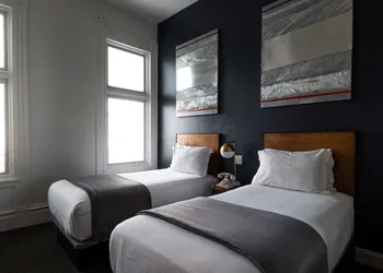 The Metro Hotel hotel thumbnail 8