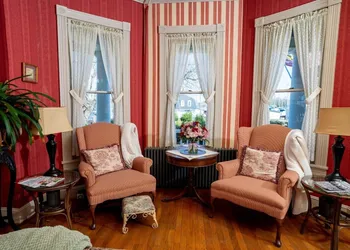 Solomons Victorian Inn hotel thumbnail 4