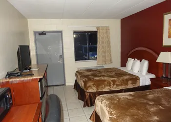 Red Apple Inn hotel thumbnail 6