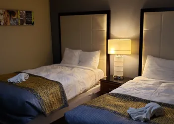 Regency Inn hotel thumbnail 2