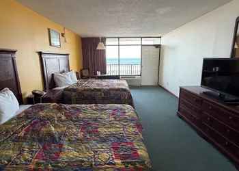 South Shores Motel hotel thumbnail 2