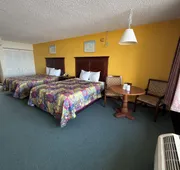South Shores Motel hotel detail image 4