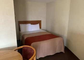 Coachman's Inn Motel hotel thumbnail 7