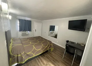 Seaway Motel hotel thumbnail 5
