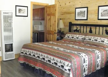 Creekside Lodge hotel thumbnail 5