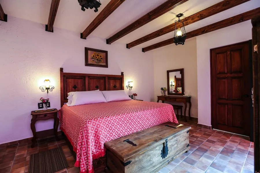 El Mesón del Quijote hotel detail image 6