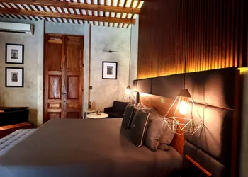 Diez Diez Collection hotel thumbnail 8