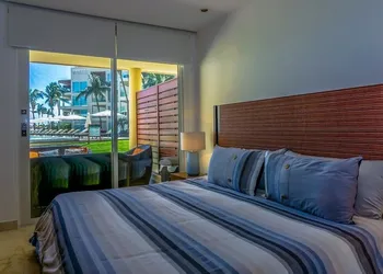 Elements Garden House 11 2 Bedroom Condo by RedAwning hotel thumbnail 4