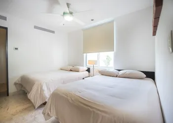 Elements 220 2 Bedroom Condo by RedAwning hotel thumbnail 3