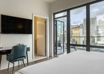 The Draper New York, Tapestry Collection by Hilton hotel thumbnail 7