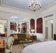 5th & 55th Residence Club hotel detail image 4