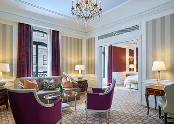 5th & 55th Residence Club hotel thumbnail 6