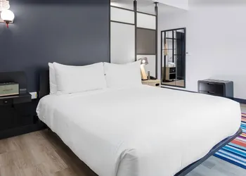 Aloft by Marriott Orlando Lake Buena Vista hotel thumbnail 7