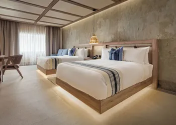 Hotel Indigo Playa Del Carmen by IHG hotel thumbnail 4