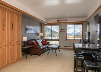 2759 Slopeside 1 Bedroom Condo by RedAwning hotel thumbnail 3