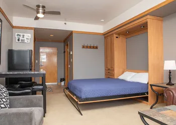 2759 Slopeside 1 Bedroom Condo by RedAwning hotel thumbnail 4