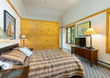 2796 Slopeside 2 Bedroom Condo by RedAwning hotel thumbnail 2
