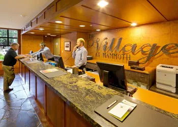 The Village Lodge hotel thumbnail 5
