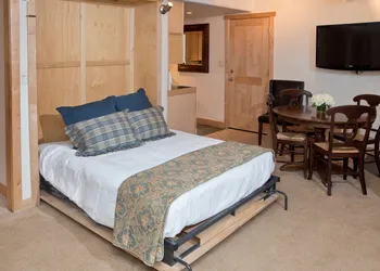 Two Bedroom at the Lodge At Vail by RedAwning hotel thumbnail 2