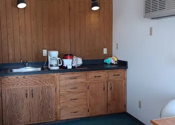 Scotwood Motel By OYO Washburn Nd hotel thumbnail 4