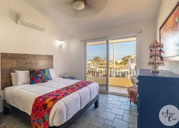 Antigua de Cabo hotel thumbnail 2