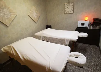 Manitou Springs Resort hotel thumbnail 8