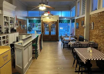 The Eagles Nest Inn hotel thumbnail 8