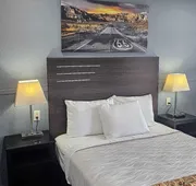 Travelers Inn hotel detail image 4