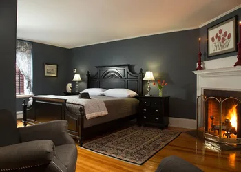Atlantean Cottage hotel thumbnail 6