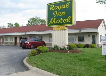 Royal Inn Motel hotel thumbnail 6