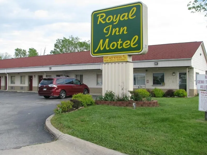 Royal Inn Motel hotel detail image 6