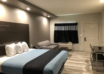 Crystal Inn Downtown hotel thumbnail 5