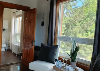 Stonewater Manor hotel thumbnail 2