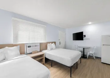 Birch Hill Suites - Jackson hotel thumbnail 3