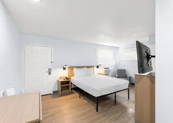 Birch Hill Suites - Jackson hotel thumbnail 5