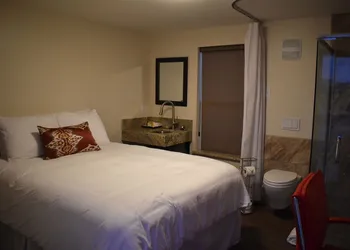 Iron Springs Adventure Resort & RV Park hotel thumbnail 4